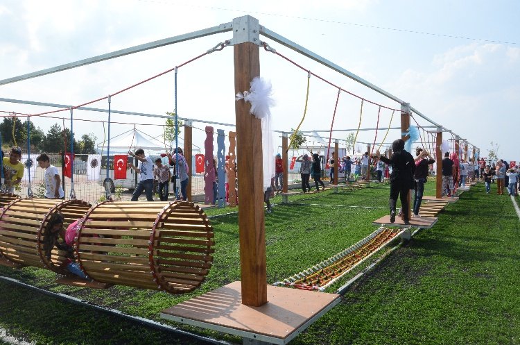 Afyon Mobil Çocuk Macera Parkı 13