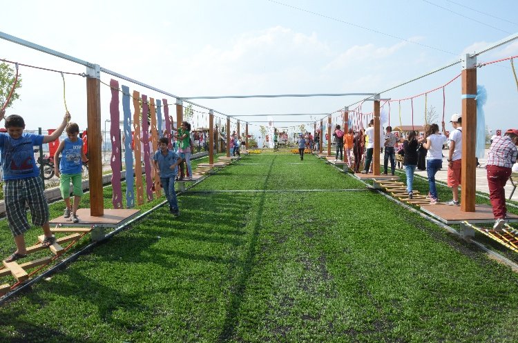 Afyon Mobil Çocuk Macera Parkı 16