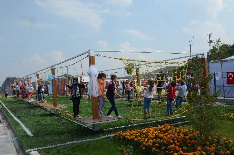 Afyon Mobil Çocuk Macera Parkı 2