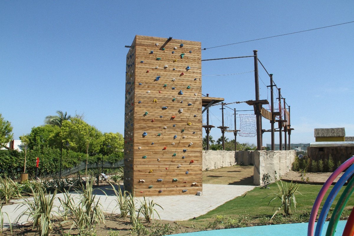 Wooden Pole Adventure Parks