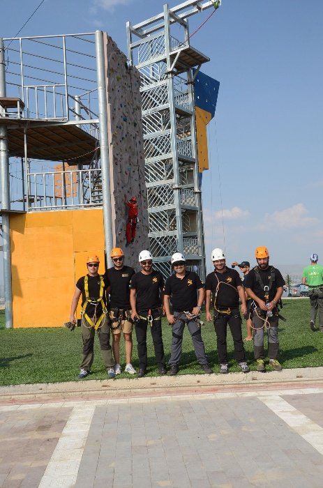 Metal construction adventure parks