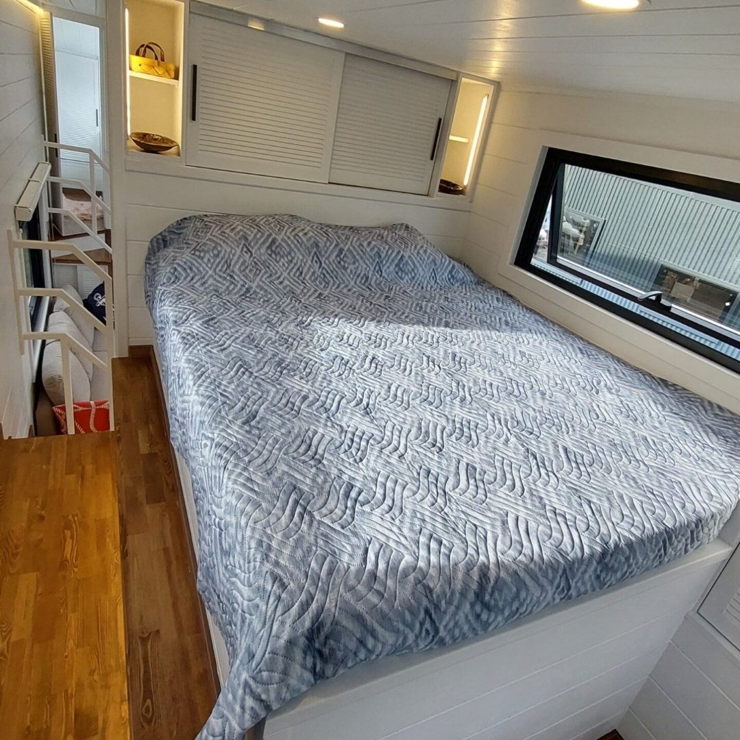 Queen Dream 830-34-9 (4)