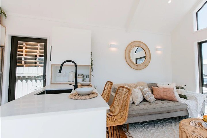 Queen Dream 100 Plus Preimum Tiny House