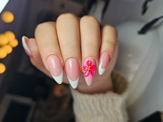 Ankara Protez Tırnak French