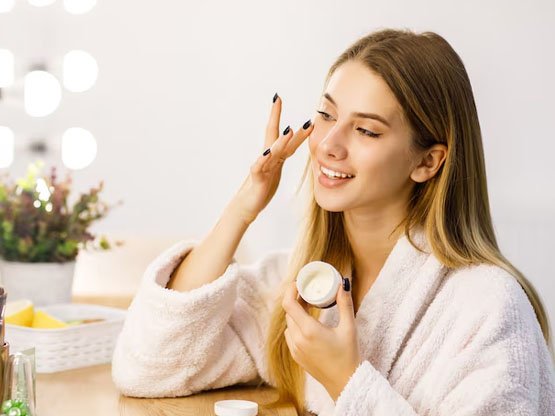 Karlı havalarda cilt bakımı ve Nemlendirme