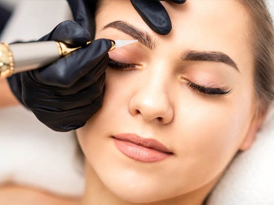 Ankara'da kaş pudralama tekniği ve altın oran kaş