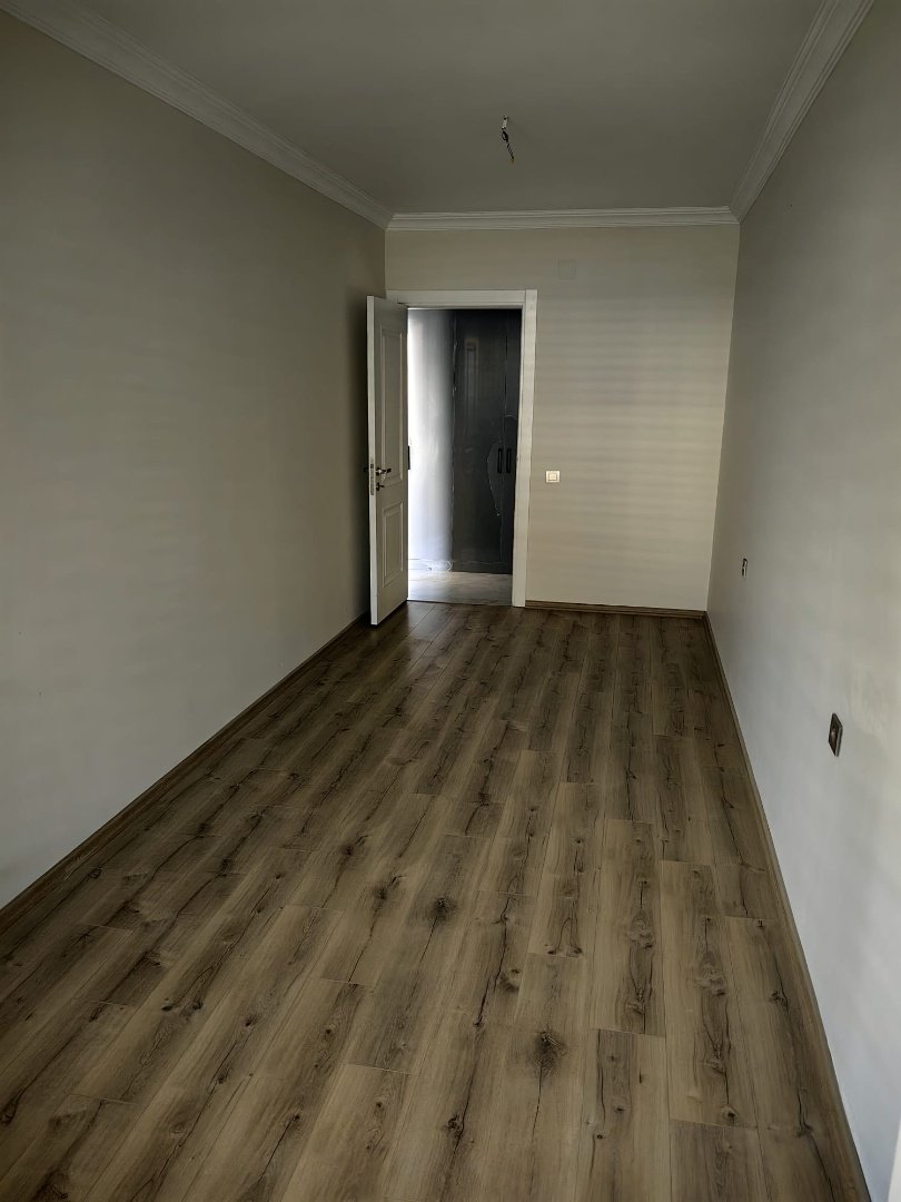 611E9Cc7-Fc8D-4D87-A7Be-Fc91570Ec566