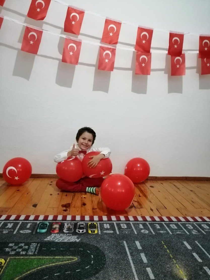 ef942ef7-0f4d-4126-9ac4-7d42274e780a