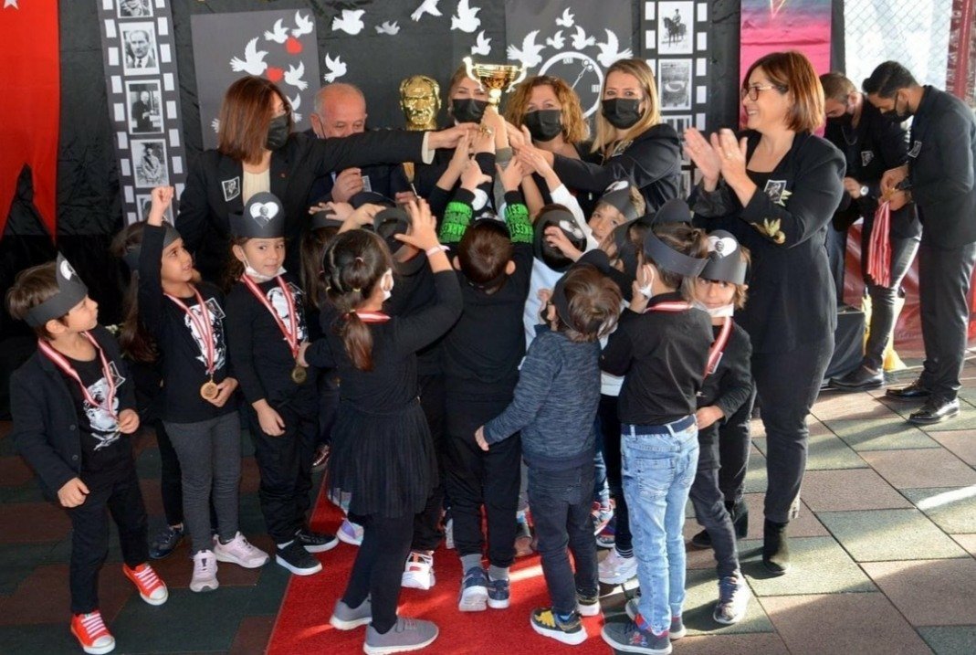 3ae8f1eb-c6fd-4e74-9cbe-0f5bd8591748