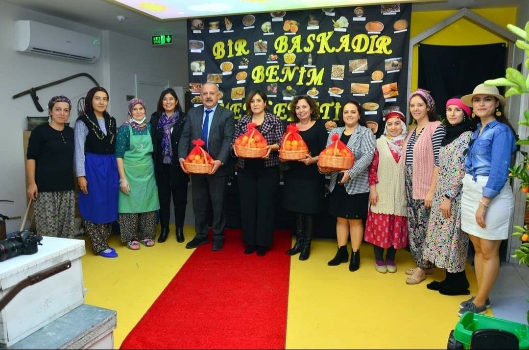 b9bf48c2-1db7-4259-bbe3-0571734ec699