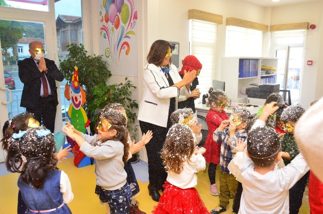 0dd9ea6d-870e-4847-884f-099c772f6a45