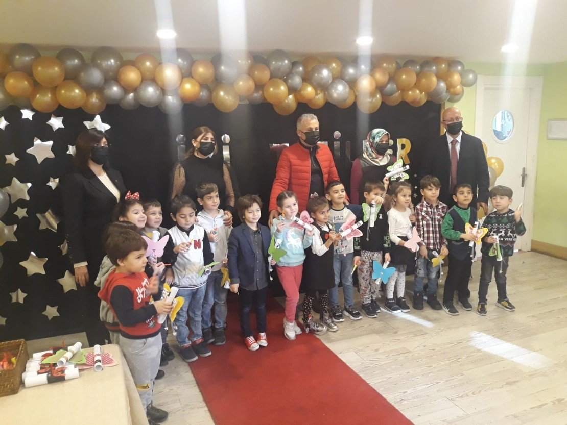 f517f9ba-6d64-456d-a59e-6f7a82e5a3a5