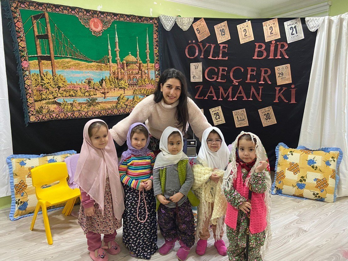 b9efa5cb-de69-43bd-a30f-0c258d74a528