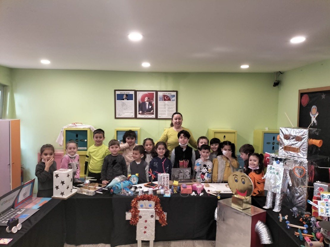 823abe27-8516-4abd-884c-0232d87411b7