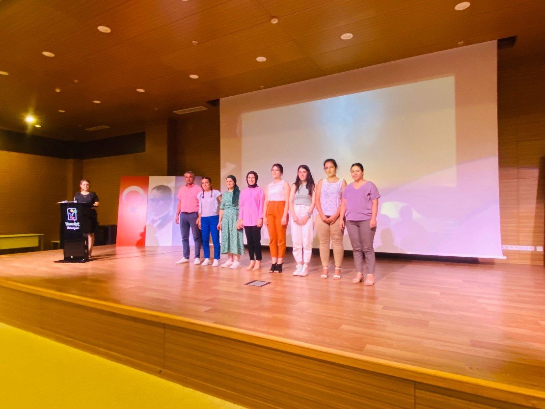 a50d866a-5db4-4d70-a49d-ebcd7d31ab00