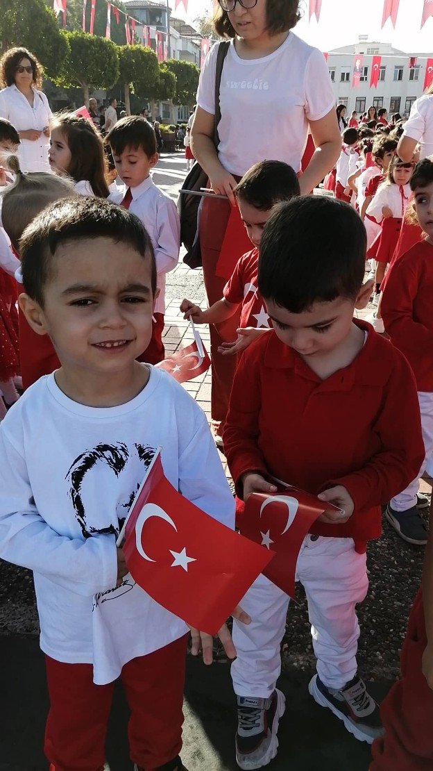 1c8b791b-52fc-40df-b826-93325ea59aec