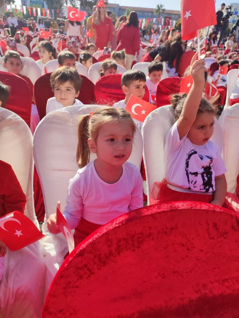 61a8e323-c144-472f-be76-9d54248a844e