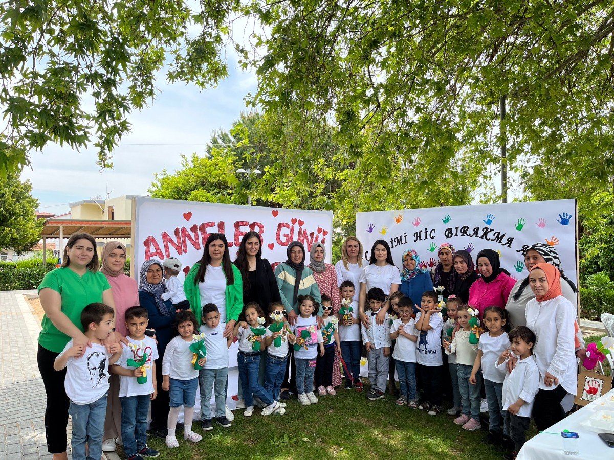 ed195a1e-34fb-4b7b-9283-e28e154e0e41