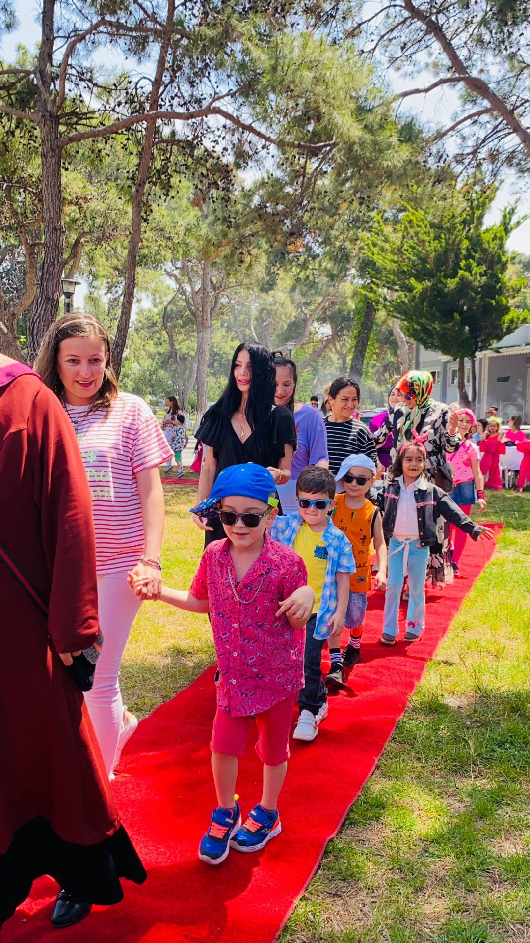 9d48043c-1d94-41d9-9fdf-e814fceabac9