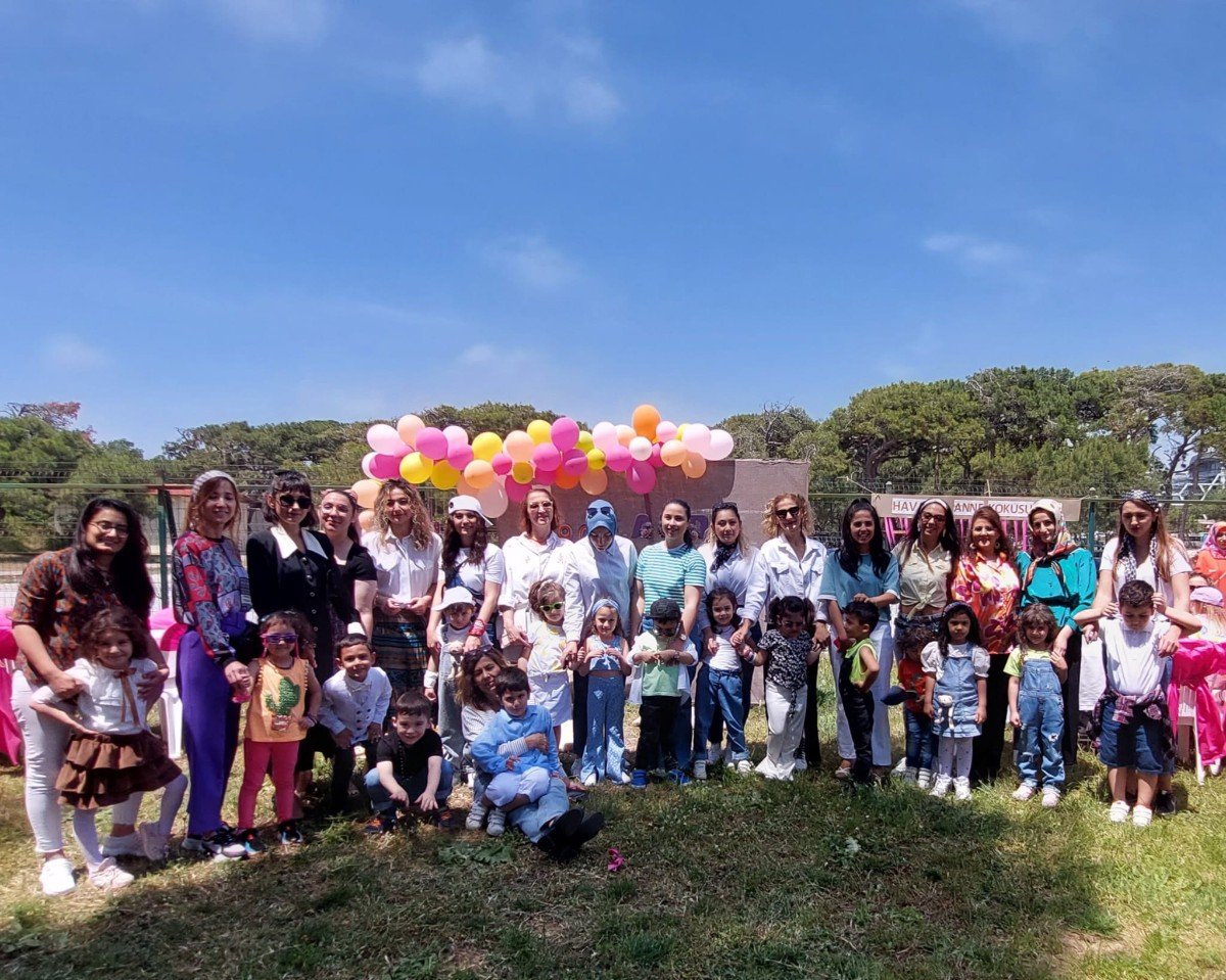 712ce3cd-d8c2-4821-8457-3acdb923592b