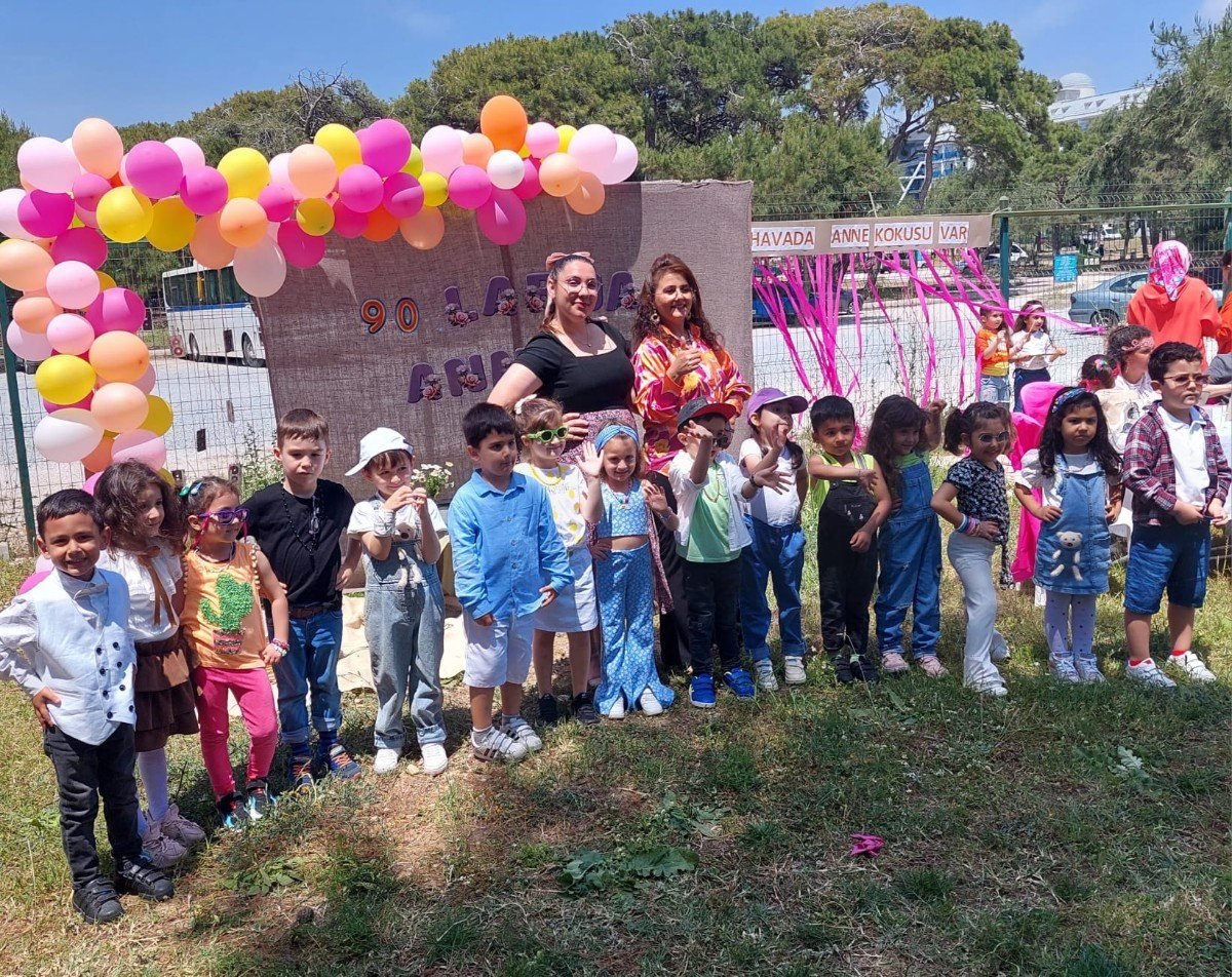 a932c57e-e8f9-4e83-9d2c-0dbbfbf3cce8