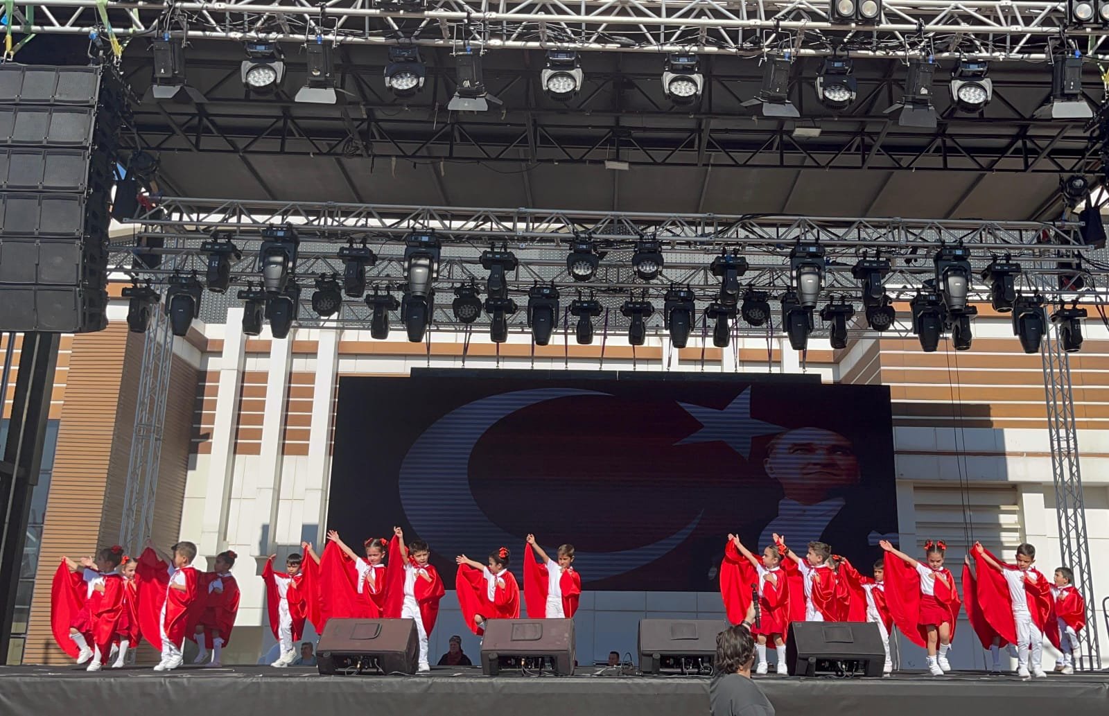 WhatsApp Image 2024-10-31 at 09.56.19