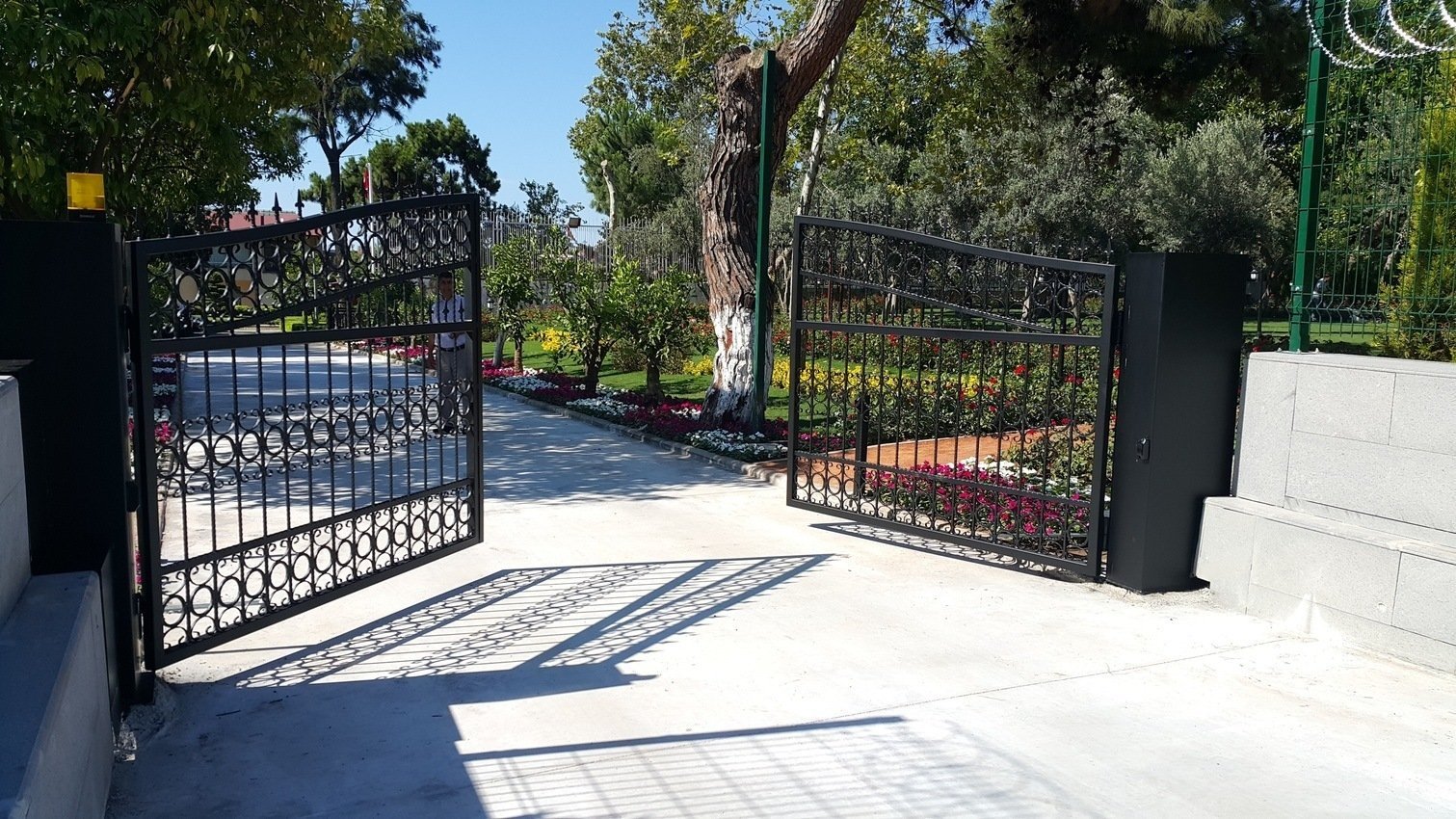 ANTALYA VALİ KONAĞI