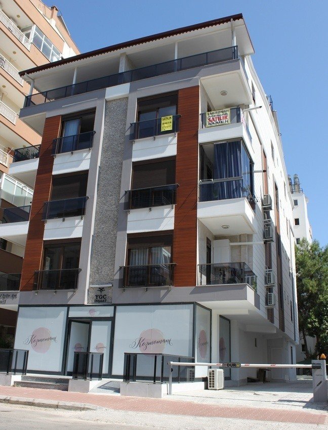AHMET ELGÜN APARTMANI