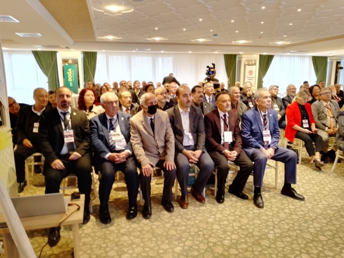 02d59fbc-cf38-4253-a22e-77f8b83ddf95