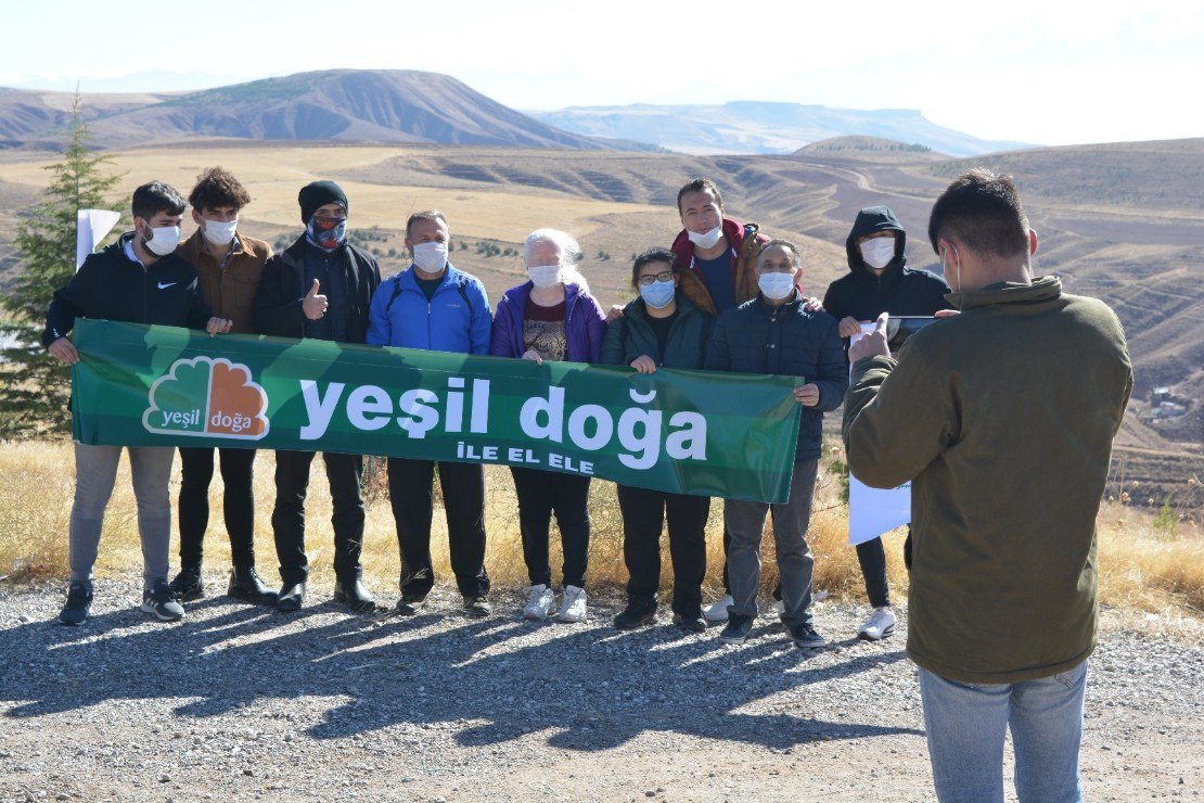 9dc19eff-735d-4748-ad79-6b1707103a7a