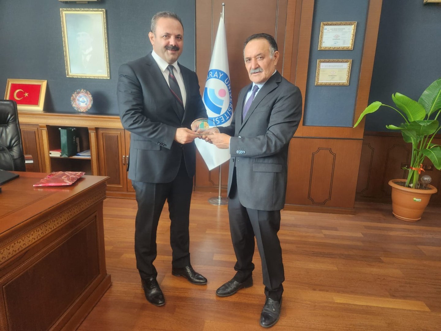 387771219_10160886678301877_7771496188790113071_N