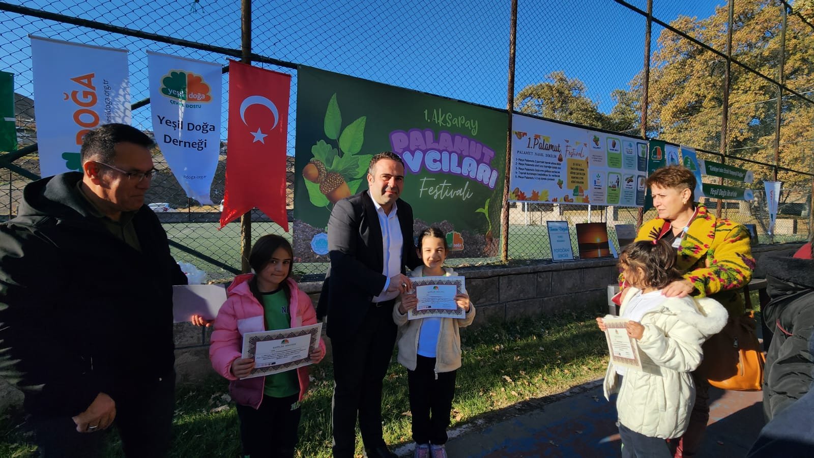 4ec861db-c6e6-4183-af7e-d745989d5e06