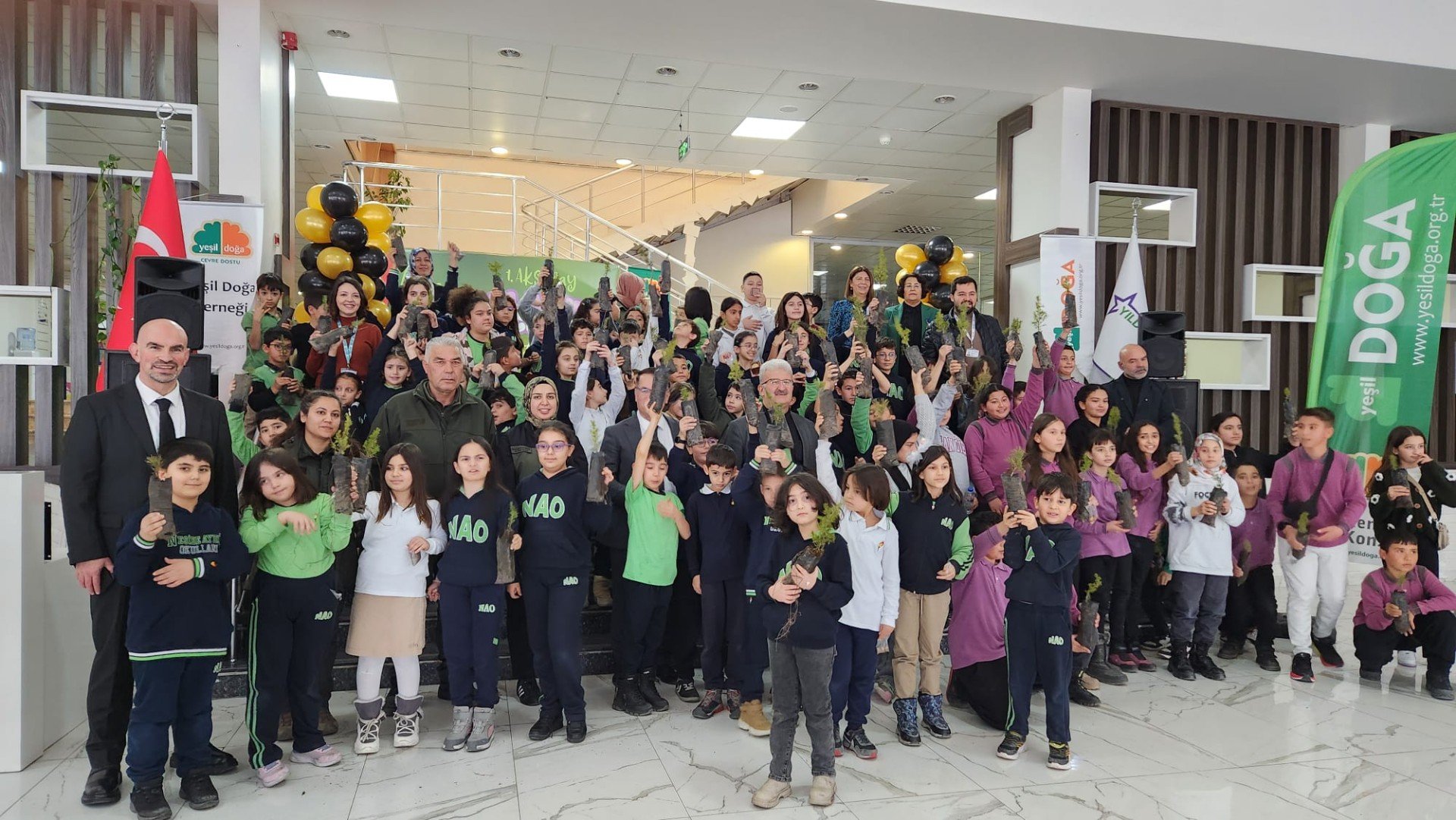 24b37005-dfc8-48af-a3c9-6237aac7e8ba