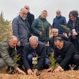 4cb3bd8b-3637-43f5-b5ac-475c08c5b134