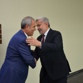 84d6810d-d347-4834-81ca-94a42370ae15