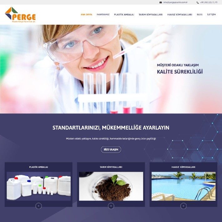 Perge Plastik Antalya Organize Sanayi'de, 50 cc'den 30 litreye kadar geniş yelpazede plastik bidon imalatı ve kapak üretimi yapmaktadır.