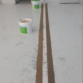 Çatlak-Kırık Zemin Tamir Epoksileri