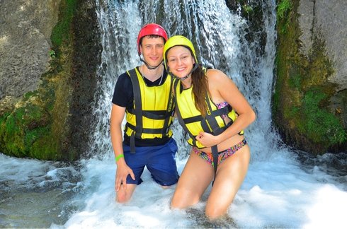 Rafting tour contact and reservation information