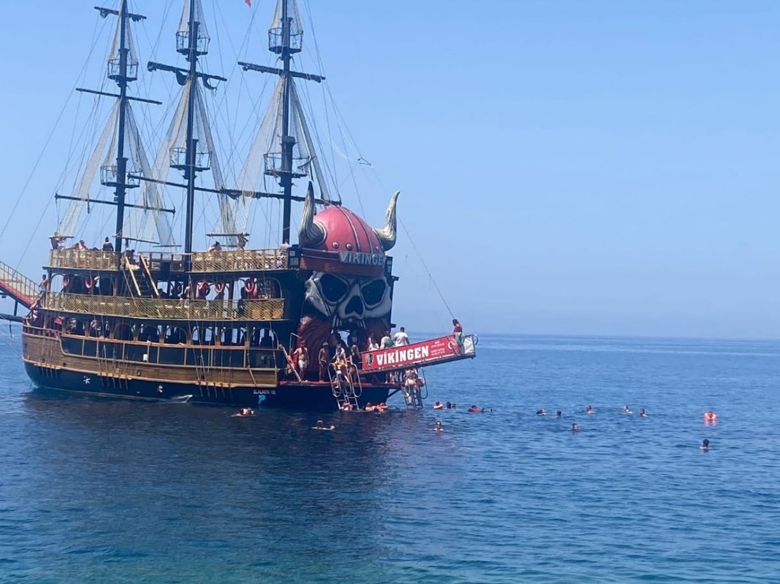 Alanya Pirate Boat Tour