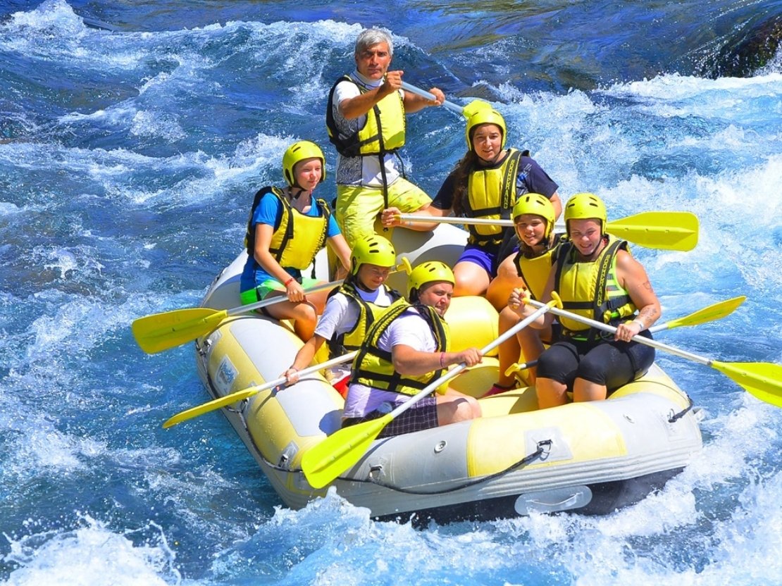 Rafting Kıyafetleri, Ne Giyilir Nasıl Giyinilmeli?