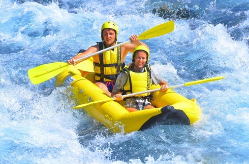 Rafting fırsatları arasında Köprülü Kanyon'da be