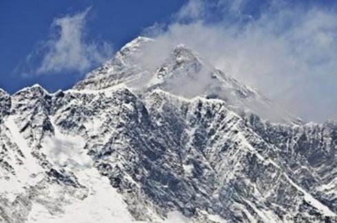 Dünyanın En Yüksek Dağı, Dünyanın En Yüksek Zirvesi