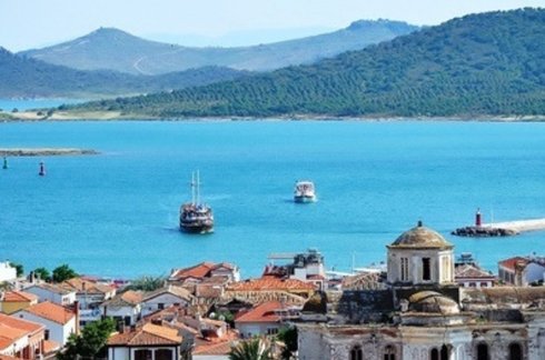 Türkiye'nin en büyük adası ve en eski adası nerededir?