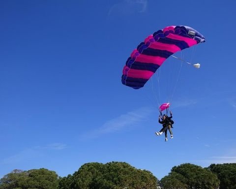 Skydiving 4