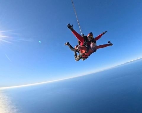 Skydiving 6