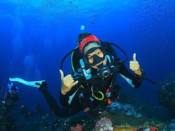 Scuba Di̇vi̇ng 3