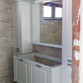 Banyo Dolabı