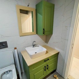 Banyo Dolabı