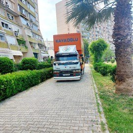 Asansörlü Araçlarımız ile Hizmetinizdeyiz.