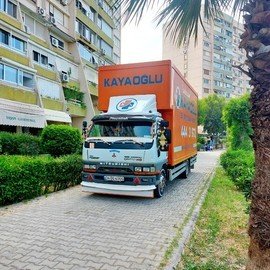 Asansörlü Araçlarımız ile Hizmetinizdeyiz.